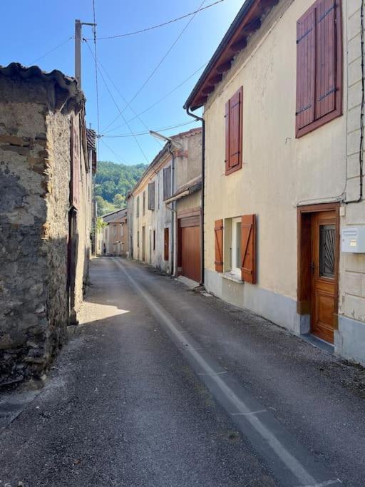 La Petite Ourse Maison De Village A Oust Εξωτερικό φωτογραφία