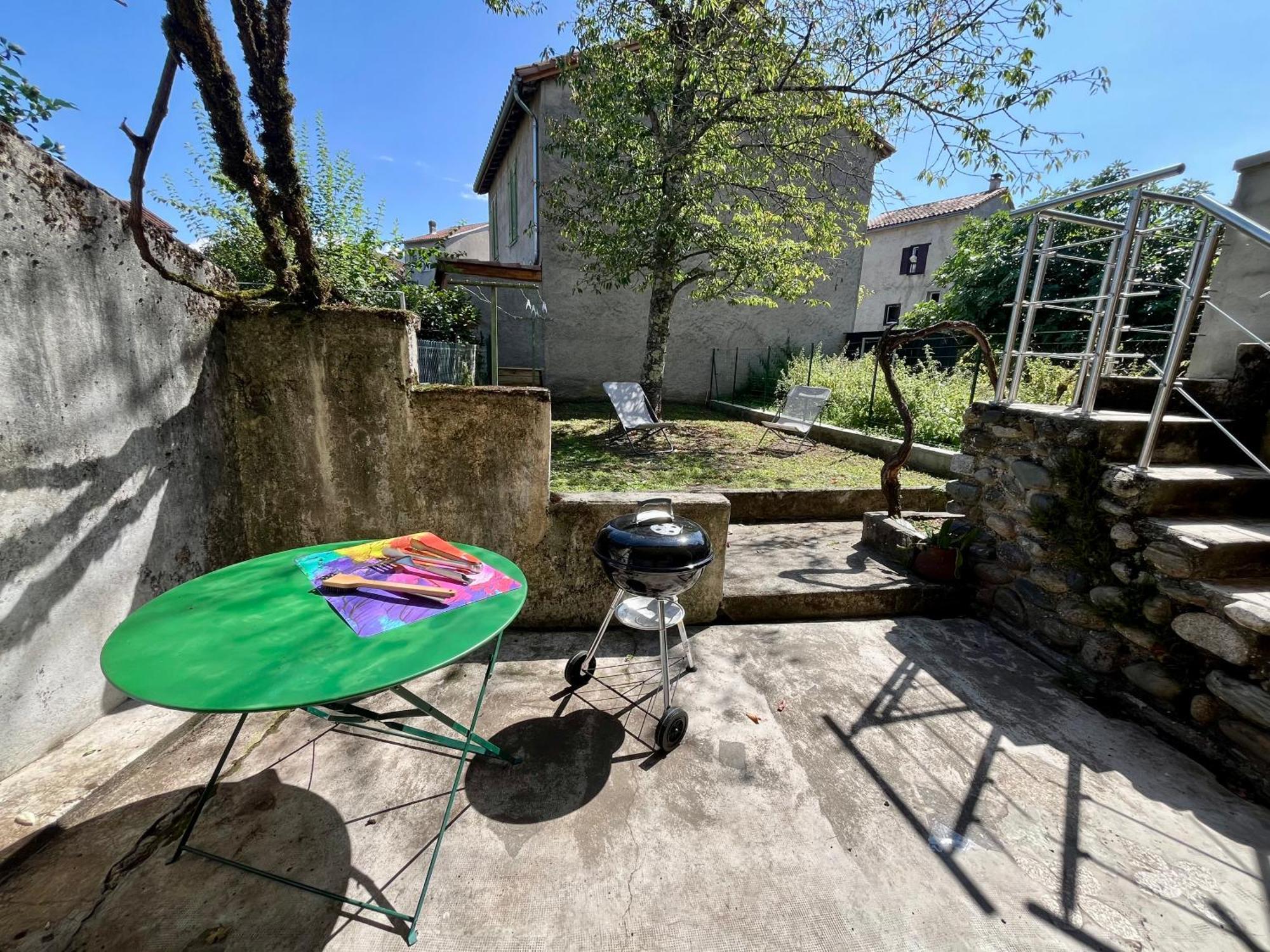 La Petite Ourse Maison De Village A Oust Εξωτερικό φωτογραφία